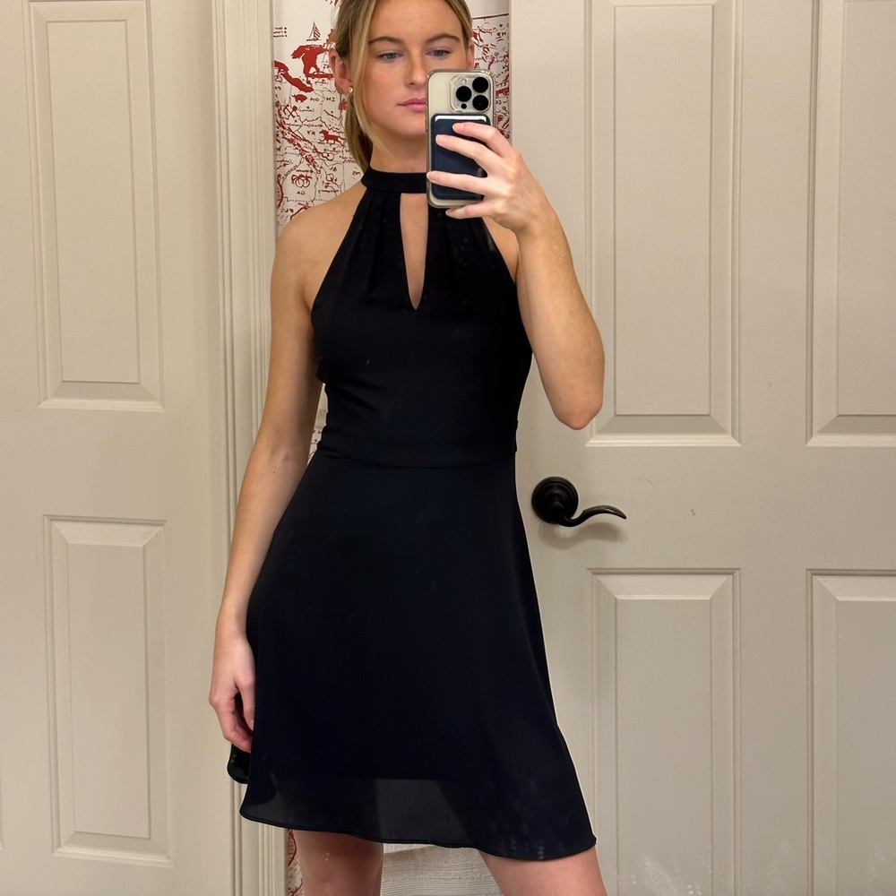 Express Mini Dress (O, Black) - Picture 3 of 5